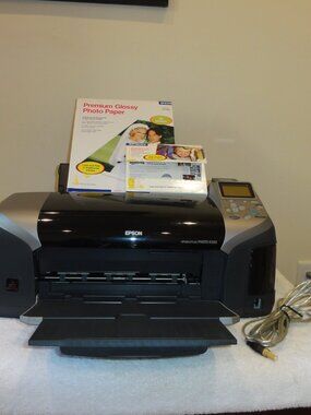 Epson Stylus Photo R320 Inkjet Color Printer Tested w/Photo Paper